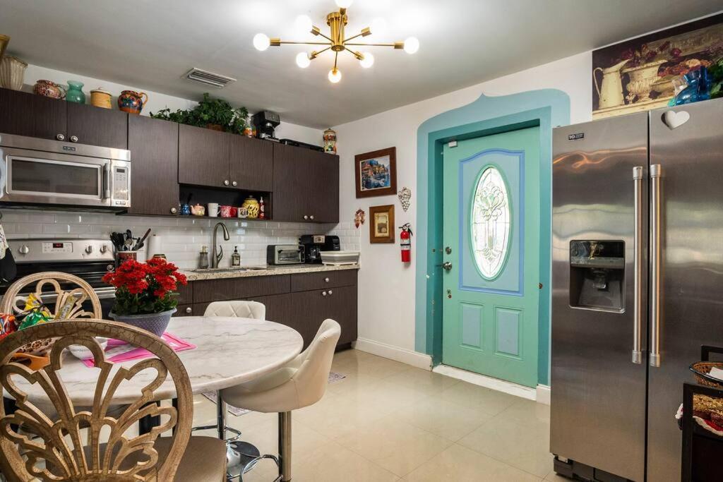 Tropical Pool Luxury Home Best Location Beaches Restaurant Hard Rock Fun Hallandale Beach Exterior foto